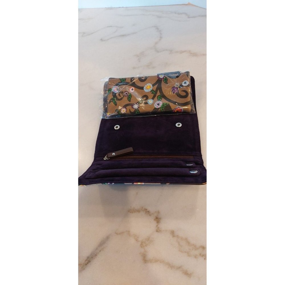 St Jude Rose Metallic Gold Trifold Travel Jewelry Case Pouch Flower Vine 4"X8" - Picture 9 of 9
